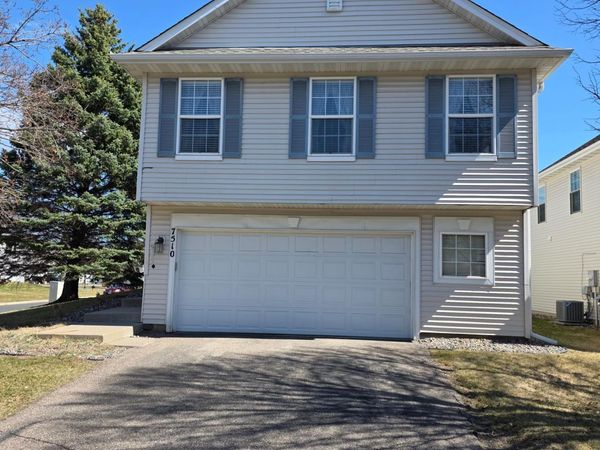 7510 Hampton Lane , Prior Lake, MN 55379