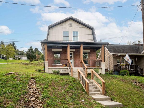 915 Boulevard Avenue, Fairmont, WV 26554