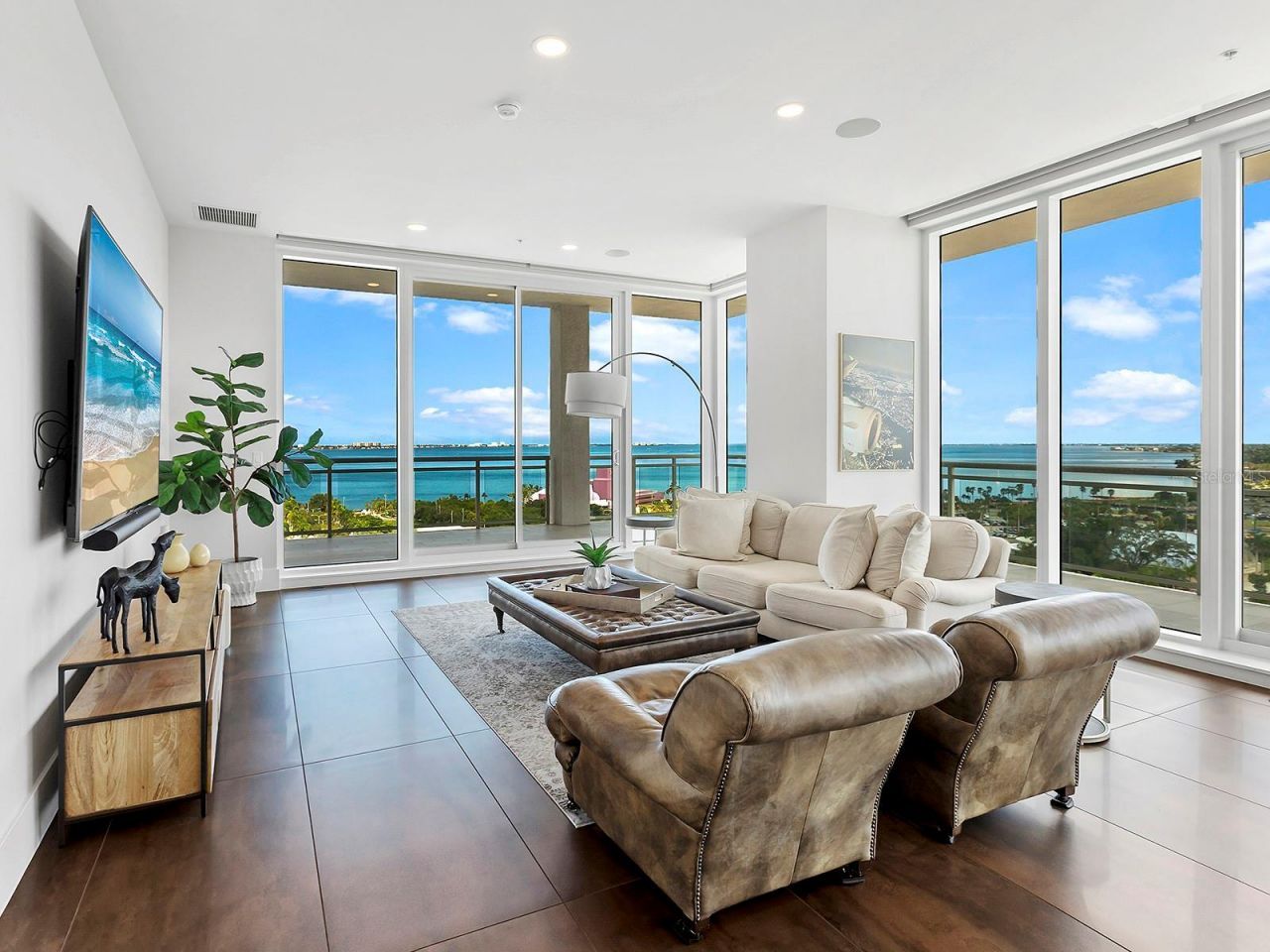 540 N Tamiami Trail, Unit 1201, Sarasota, FL 34236 Photo