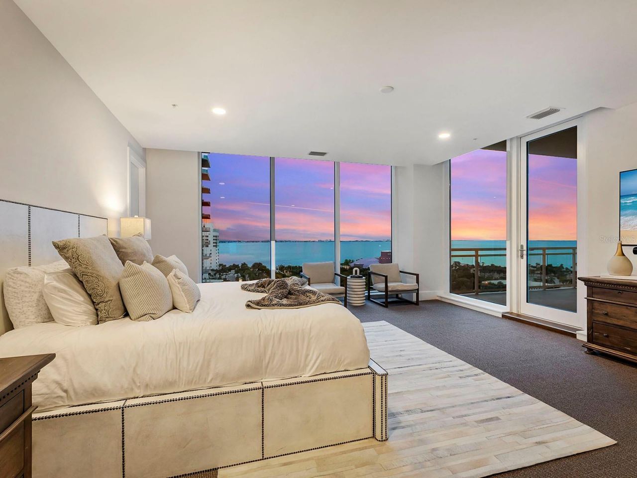 540 N Tamiami Trail, Unit 1201, Sarasota, FL 34236 Photo