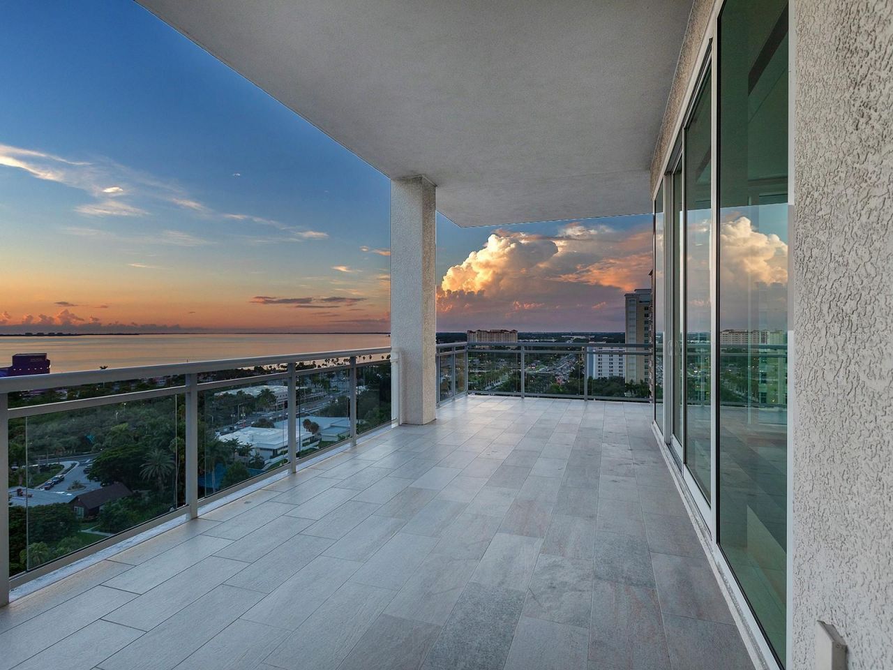540 N Tamiami Trail, Unit 1201, Sarasota, FL 34236 Photo