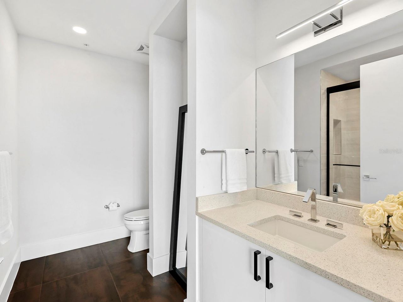 540 N Tamiami Trail, Unit 1201, Sarasota, FL 34236 Photo