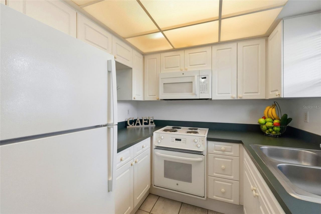 4506 3rd Street Circle W, Unit 256, Bradenton, FL 34207 Photo
