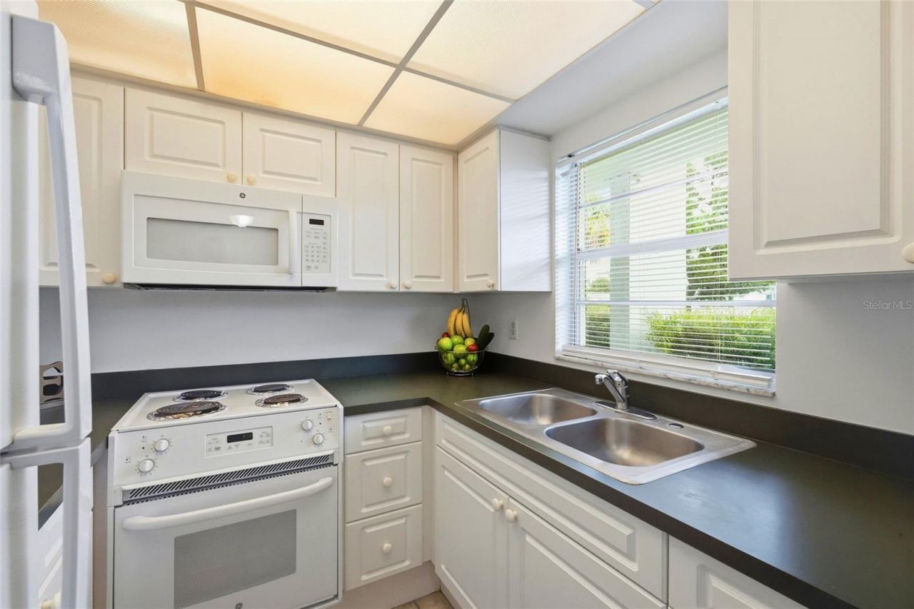 4506 3rd Street Circle W, Unit 256, Bradenton, FL 34207 Photo