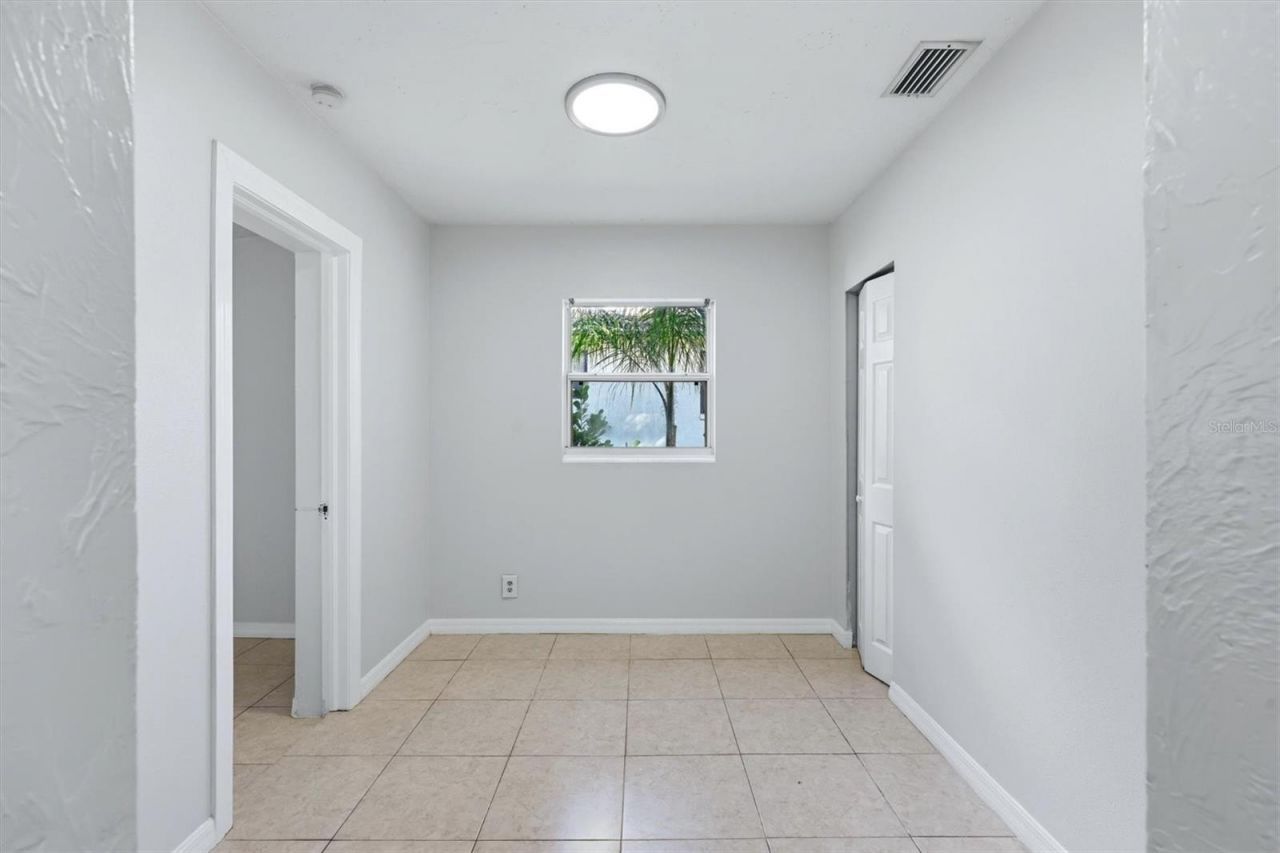 4620 Violet Avenue , Sarasota, FL 34233 Photo