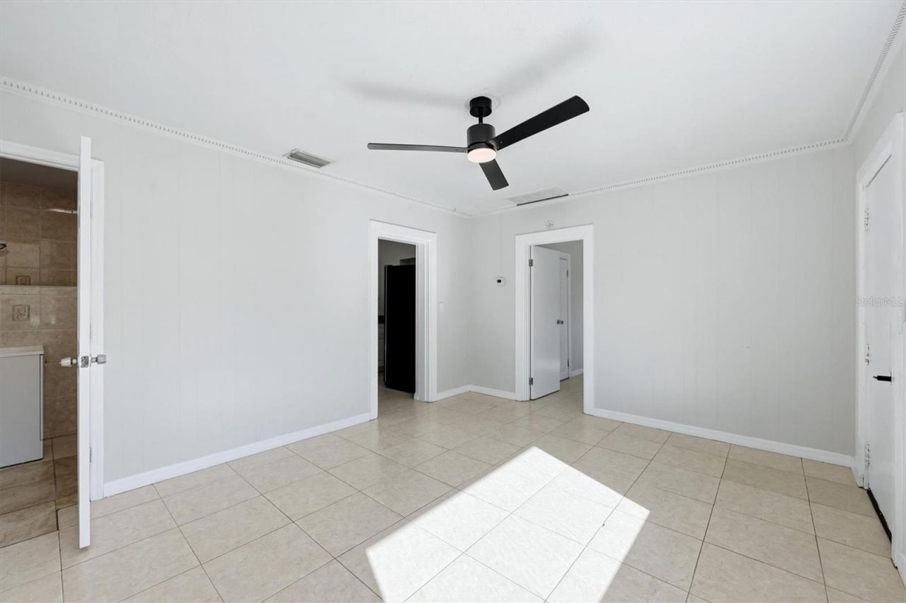 4620 Violet Avenue , Sarasota, FL 34233 Photo