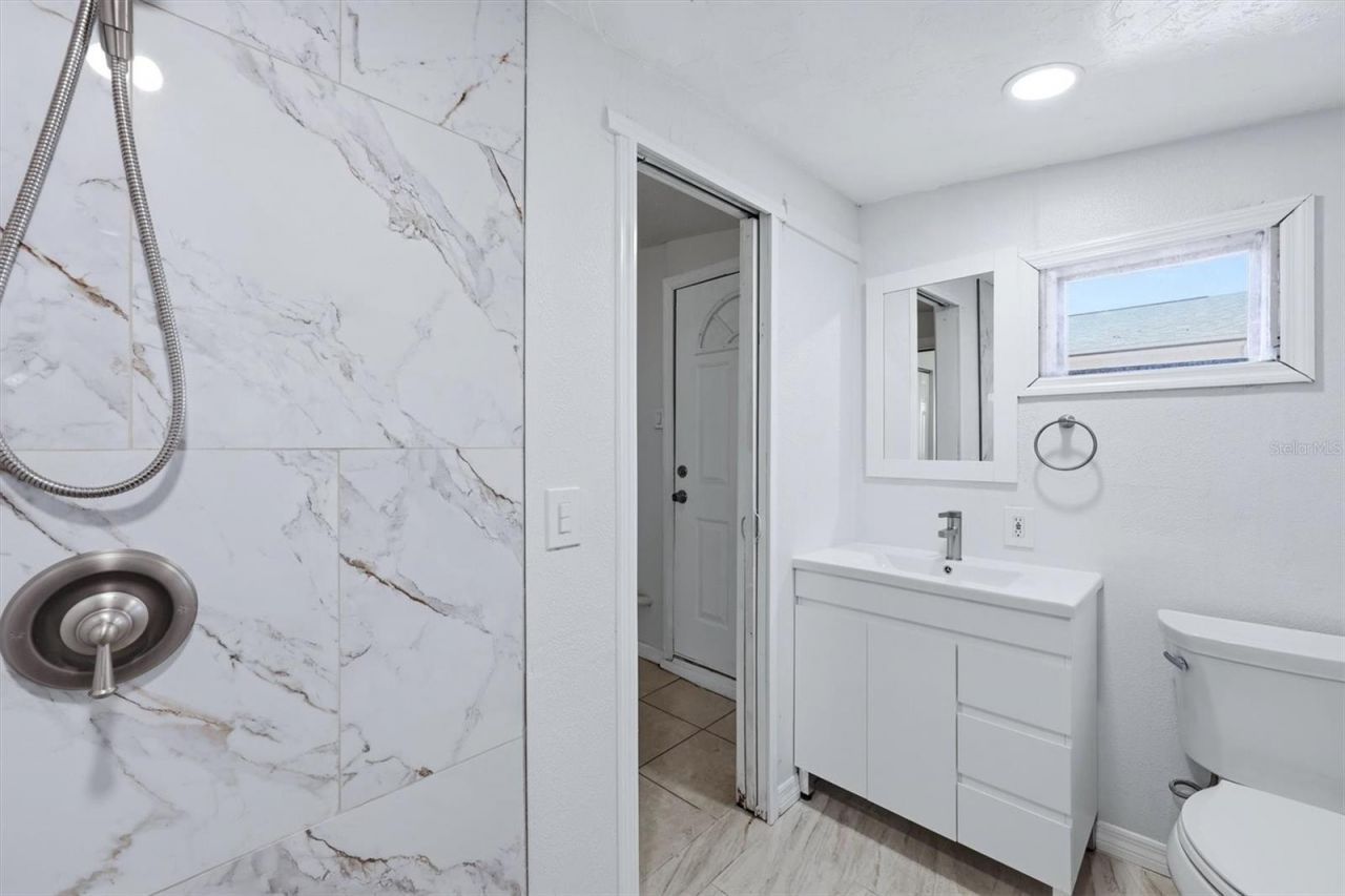 4620 Violet Avenue , Sarasota, FL 34233 Photo