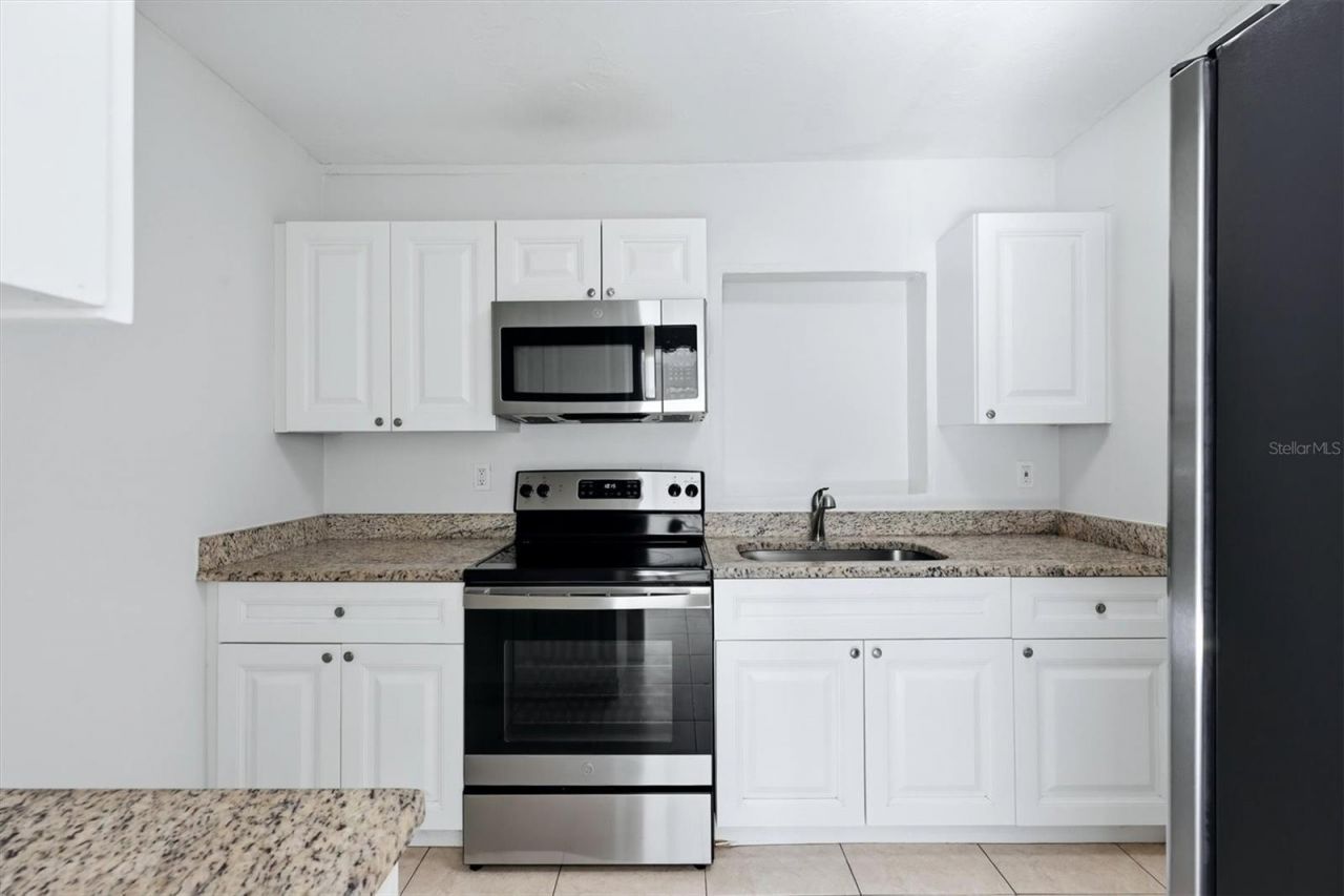 4620 Violet Avenue , Sarasota, FL 34233 Photo