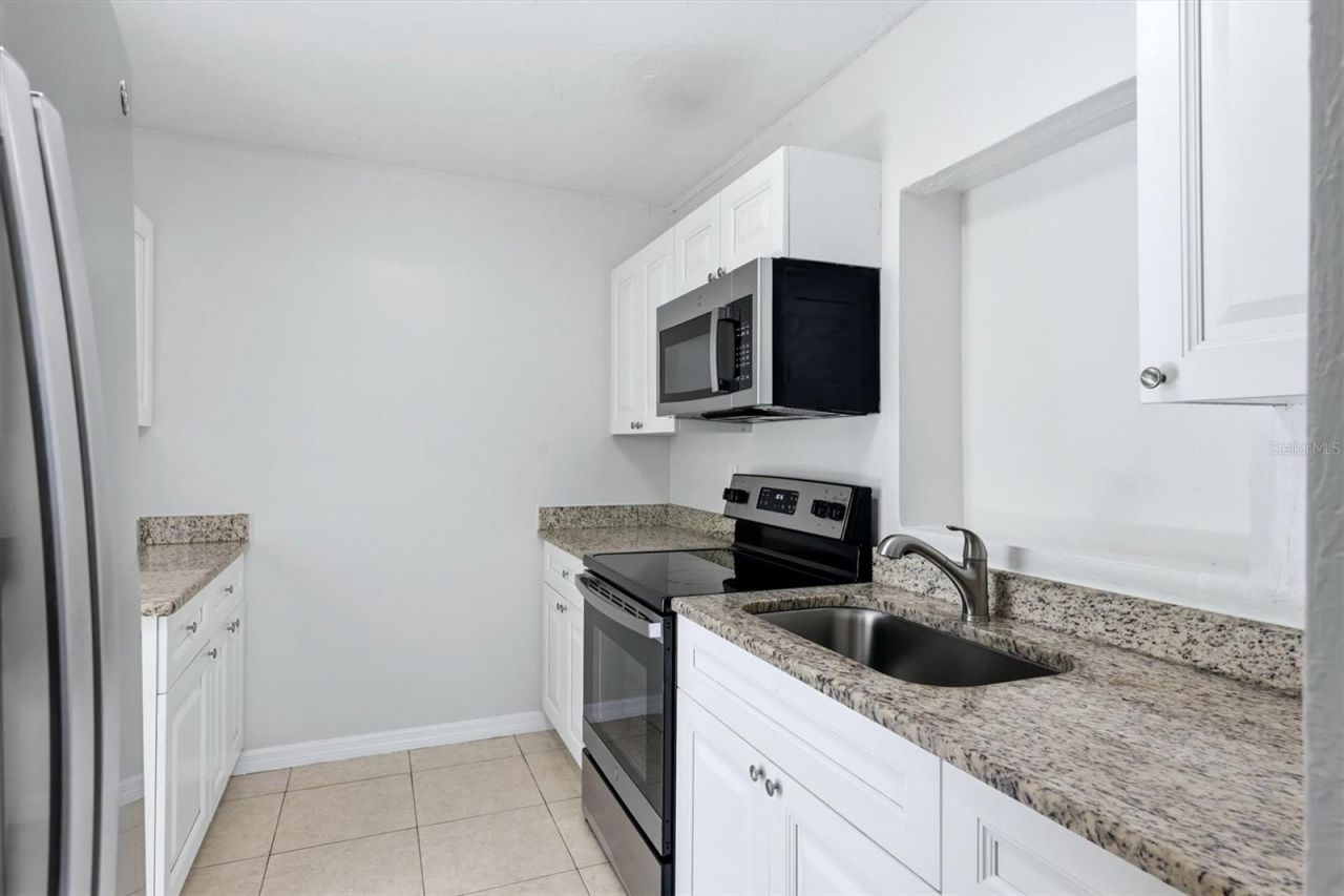 4620 Violet Avenue , Sarasota, FL 34233 Photo