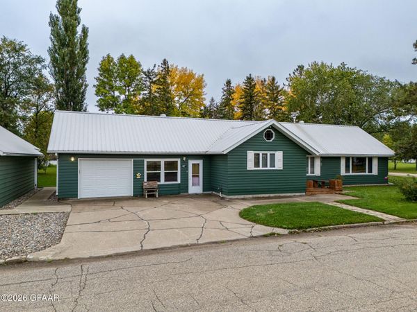 402 TOUPIN Street , Oklee, MN 56742