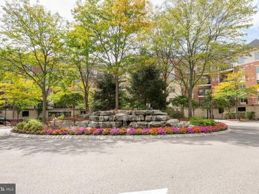 366 CARSON TERRACE, HUNTINGDON VALLEY, PA 19006