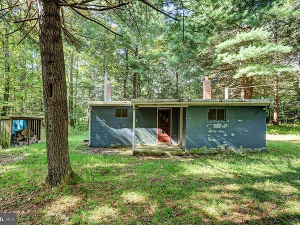 11612 LOWER HORSE VALLEY ROAD, UPPER STRASBURG, PA 17265