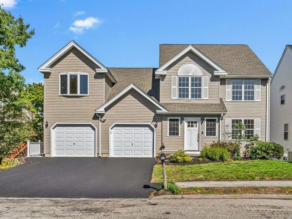 51 Bucklin Rd, North Andover, MA 01845