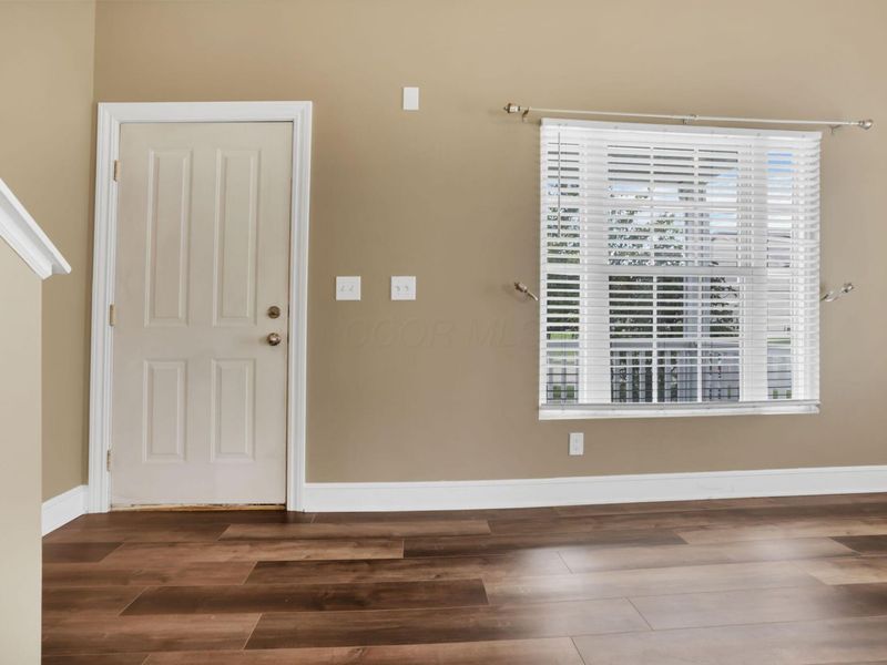 6121 Bristol Ridge Drive , Canal Winchester, OH 43110 Photo 2