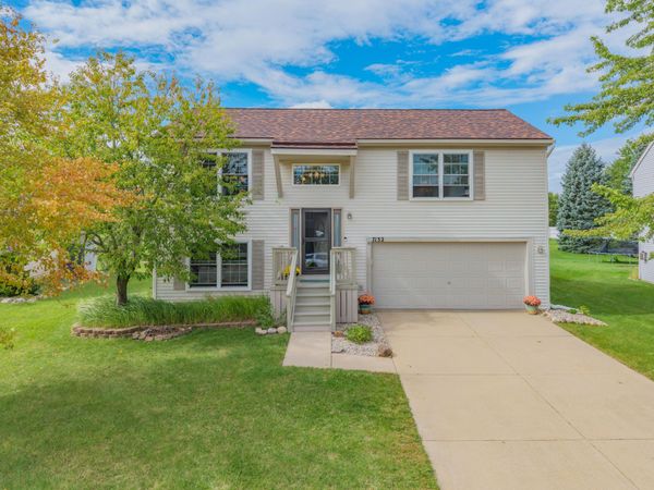 7132 Homestead Road, Ypsilanti, MI 48197