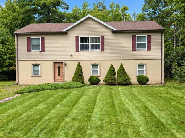 84 N Sycamore Drive, Jim Thorpe, PA 18229