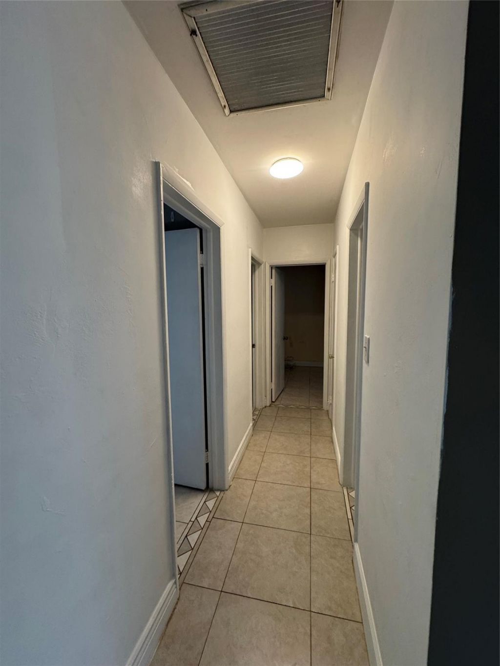 5691 SW 1st Street, Plantation, FL 33317 Photo