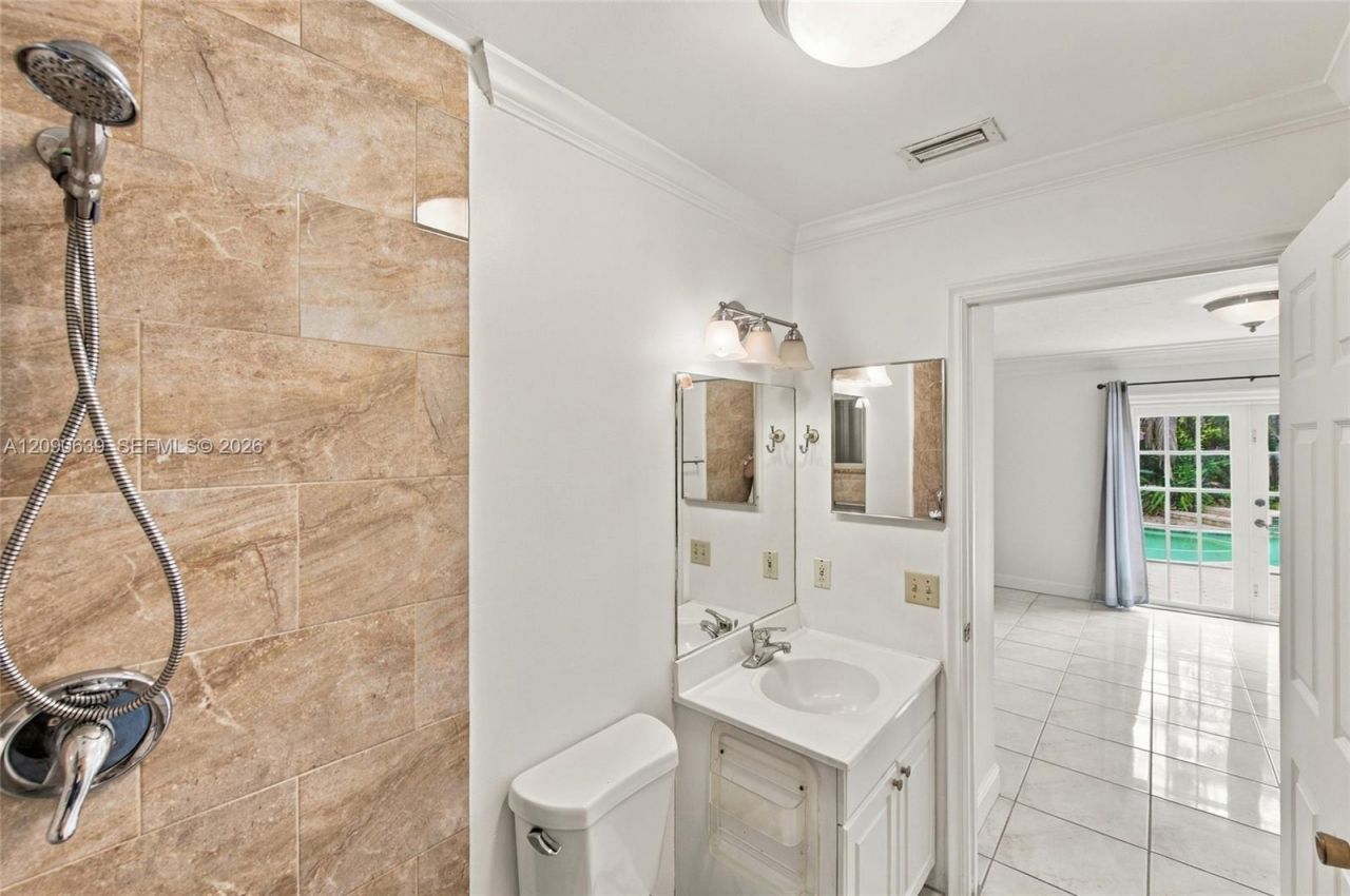 6700 NW 22nd Ter, Fort Lauderdale, FL 33309 Photo