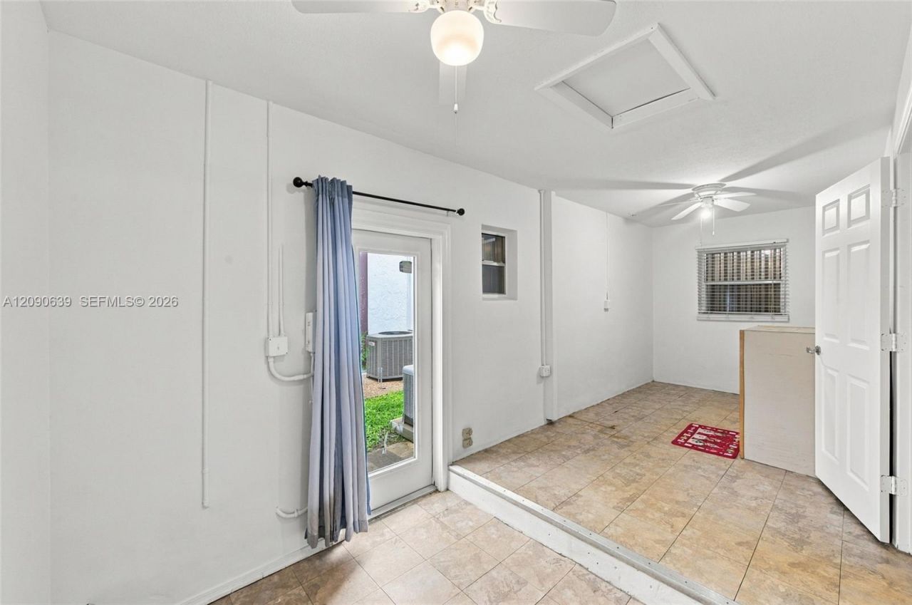 6700 NW 22nd Ter, Fort Lauderdale, FL 33309 Photo