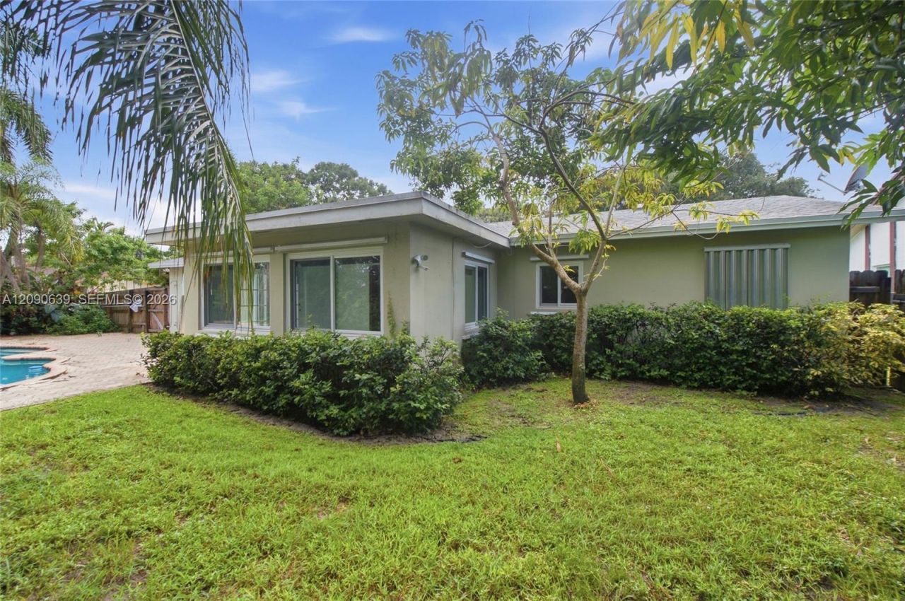 6700 NW 22nd Ter, Fort Lauderdale, FL 33309 Photo