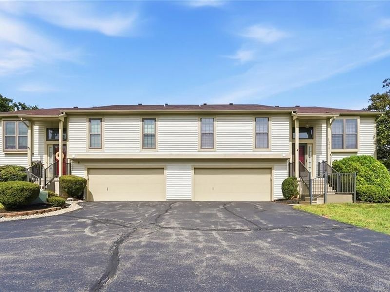3678 Country Ridge Drive, Mason, OH 45040 Photo 3