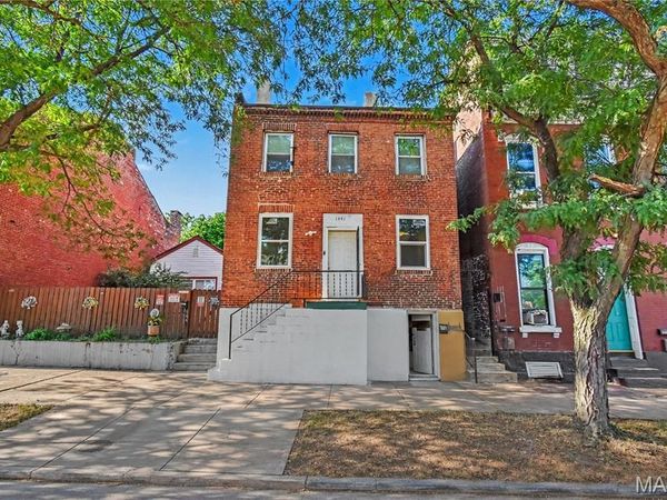 1441 N Market Street , St Louis, MO 63106