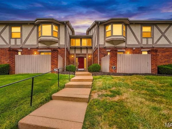 1445 Willow Brook Cove , Unit 9, St Louis, MO 63146