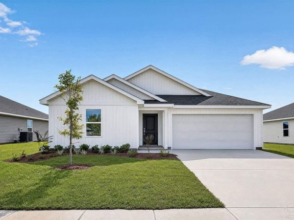 7213 Season Dr, Unit HS 18C, Milton, FL 32570