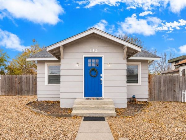 112 17th Ave S, Nampa, ID 83651