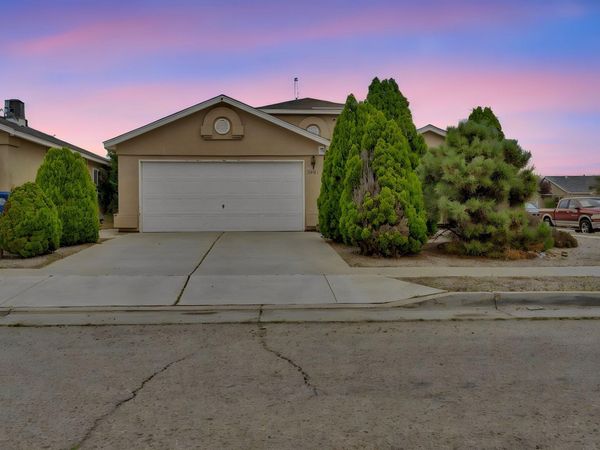 8401 S Spring Sage Road SW, Albuquerque, NM 87121