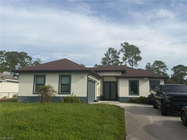 4211 4th AVE NE, NAPLES, FL 34120