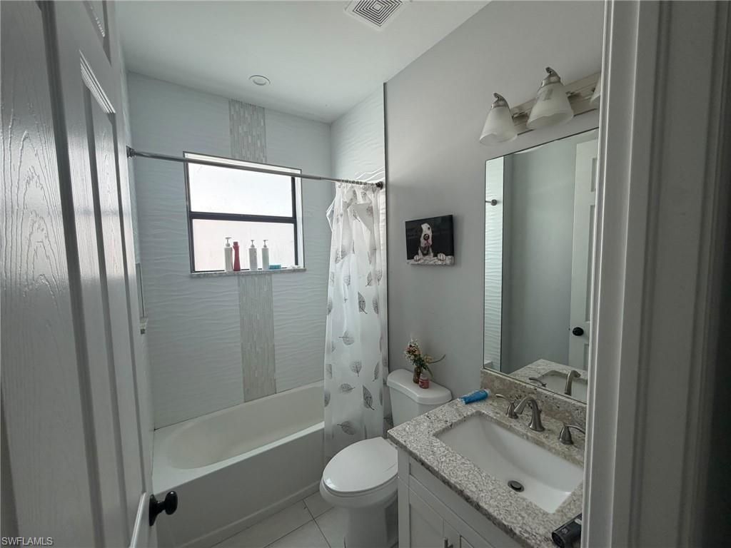 4211 4th Ave Ne, Naples, FL 34120 Photo