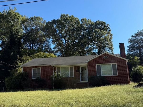 340 Nursery Lane, Statesville, NC 28677