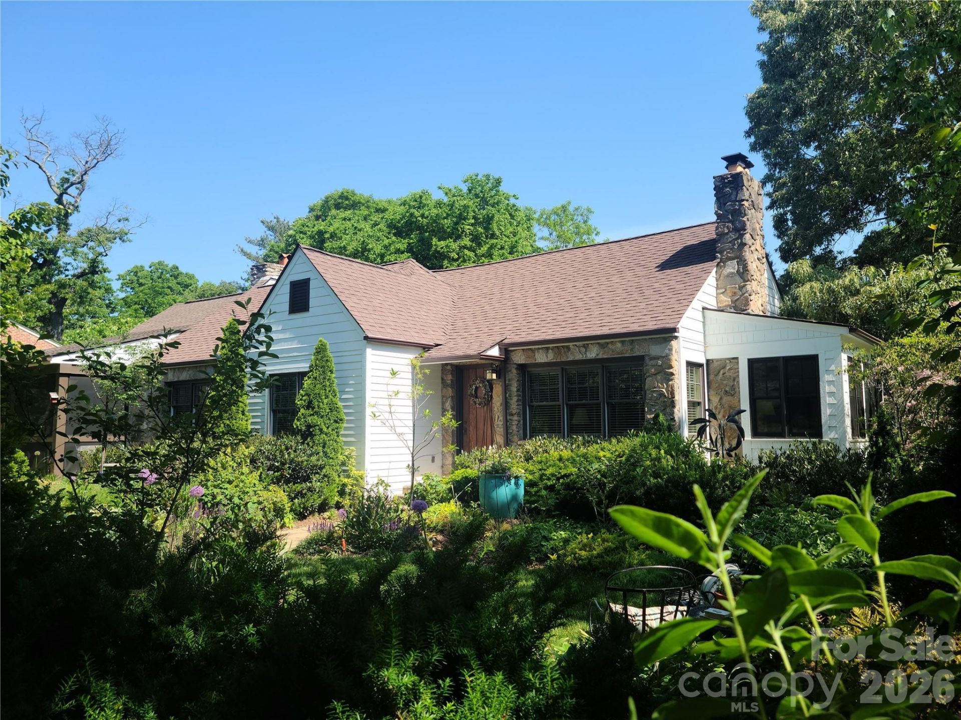 15 Warwick Place , Asheville, NC 28804 Main Photo