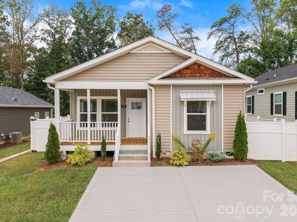 131 Bellamy Road , Asheville, NC 28806
