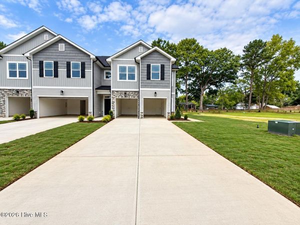 2022 Tharrington Way , Rocky Mount, NC 27803