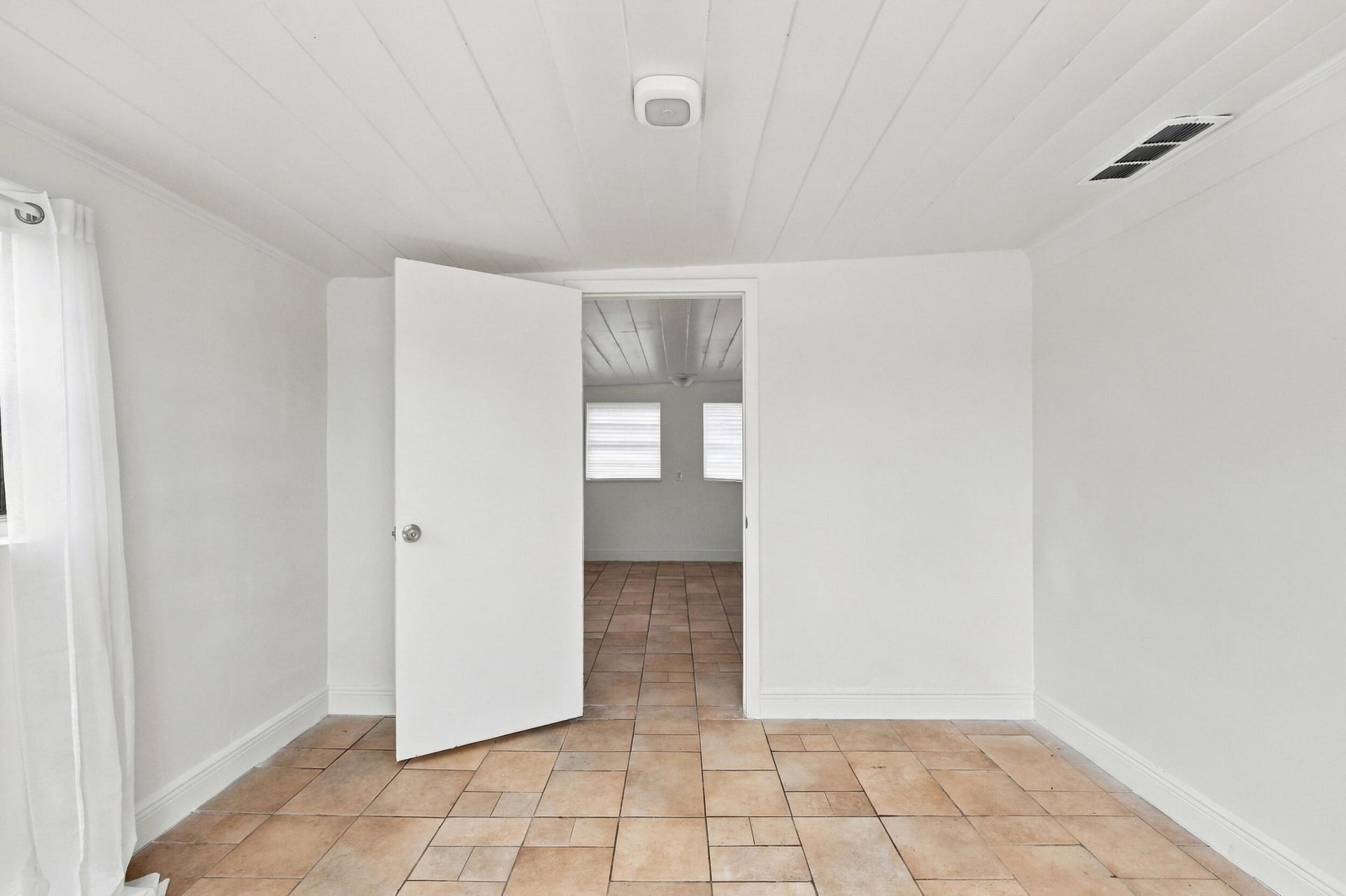 120 Pleasant Place, Unit 2, Palm Springs, FL 33461 Photo