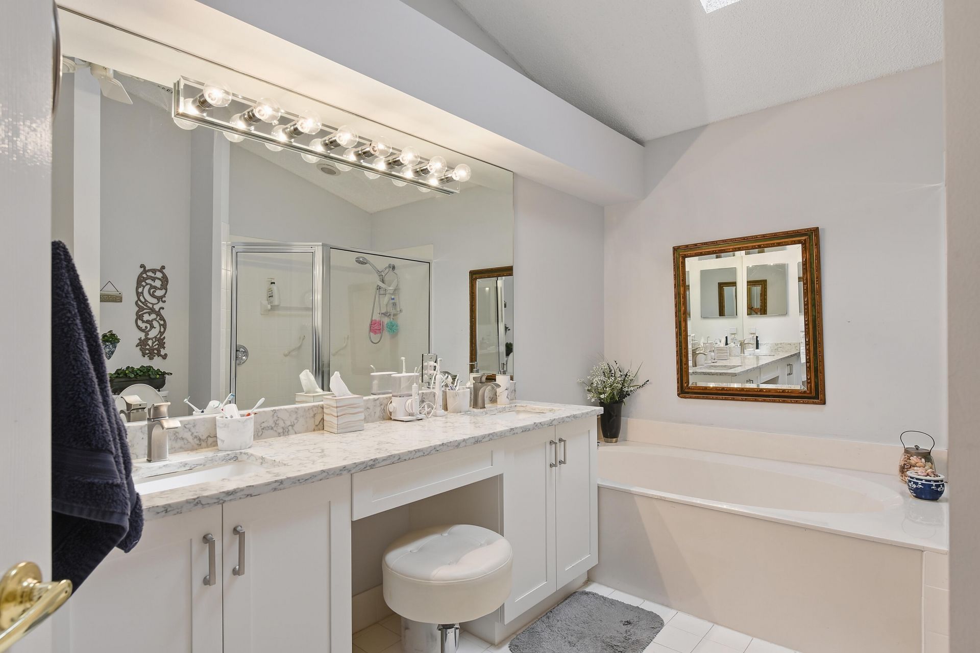 5379 Brookview Drive, Boynton Beach, FL 33437 Photo