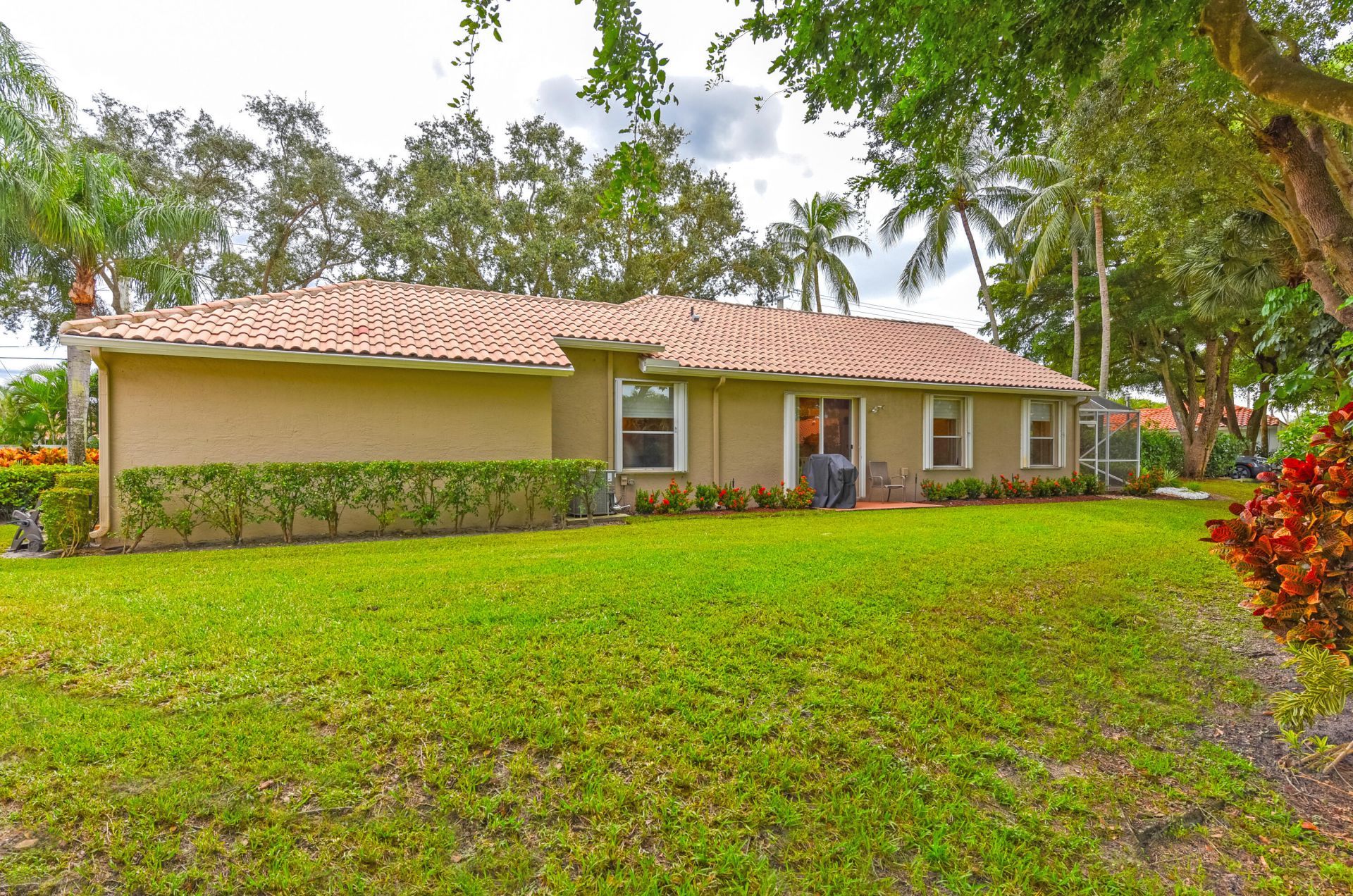 5379 Brookview Drive, Boynton Beach, FL 33437 Photo