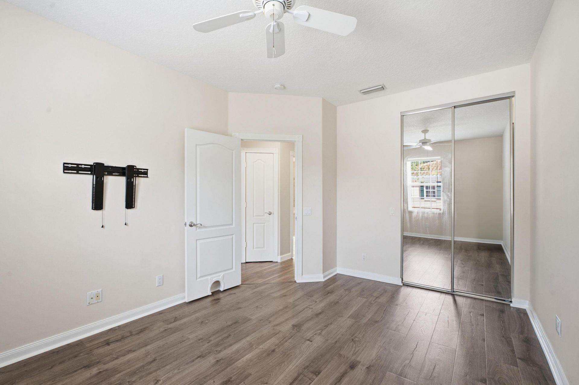 44 Live Oak Circle, Tequesta, FL 33469 Photo