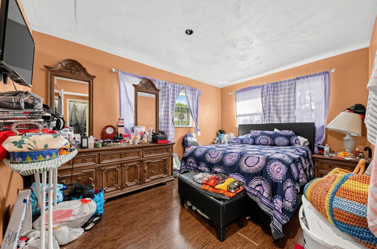 1209 W 26th Court, West Palm Beach, FL 33404 Photo