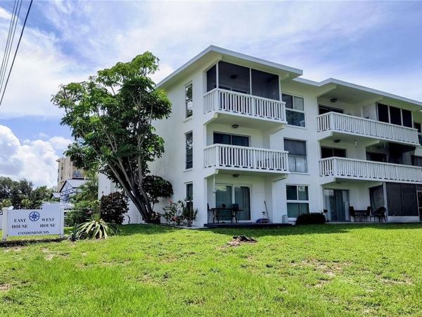 2944 W BAY DRIVE , Unit 201, BELLEAIR BLUFFS, FL 33770