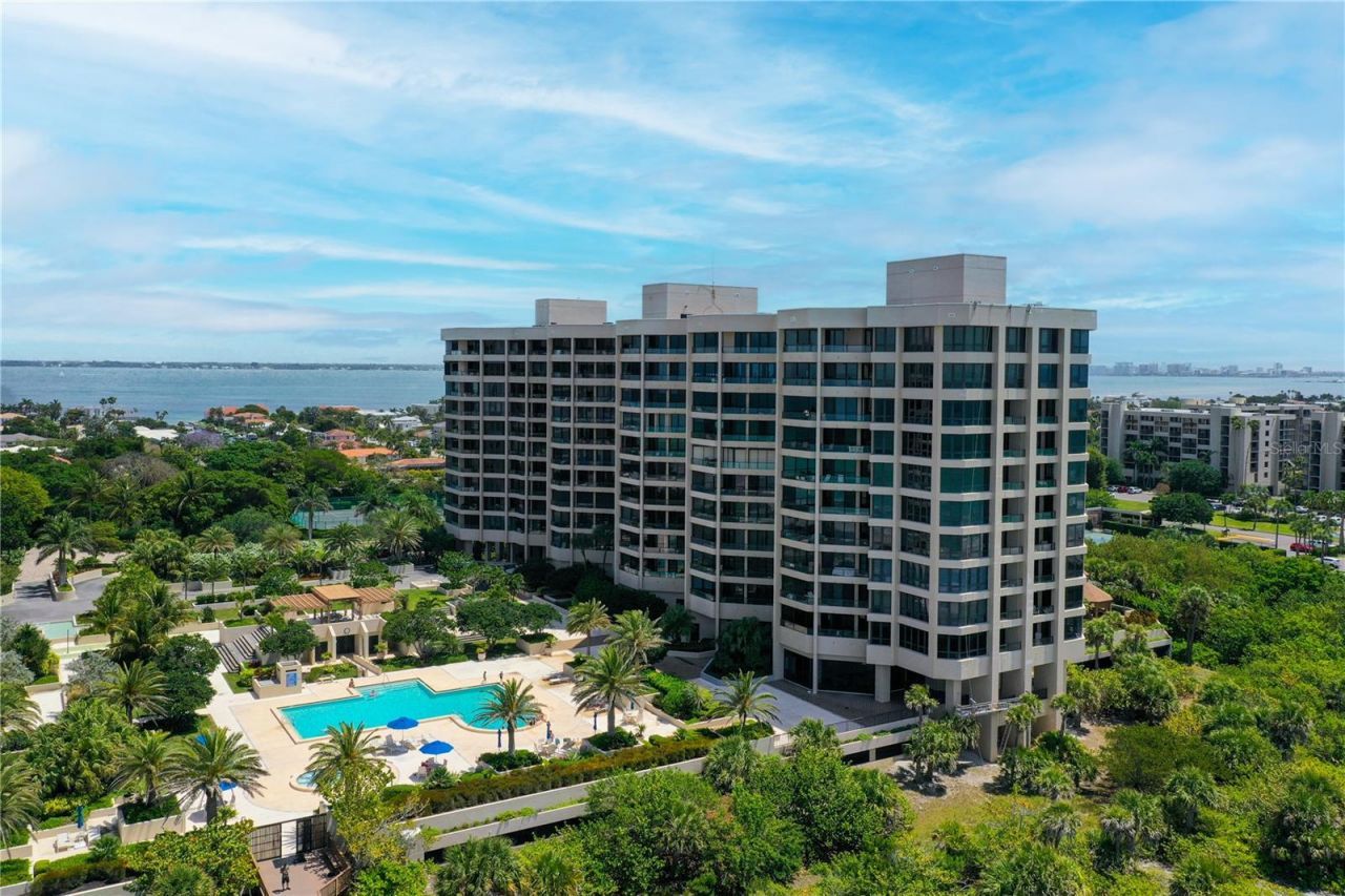 1211 Gulf Of Mexico Drive , Unit 302, Longboat Key, FL 34228 Photo
