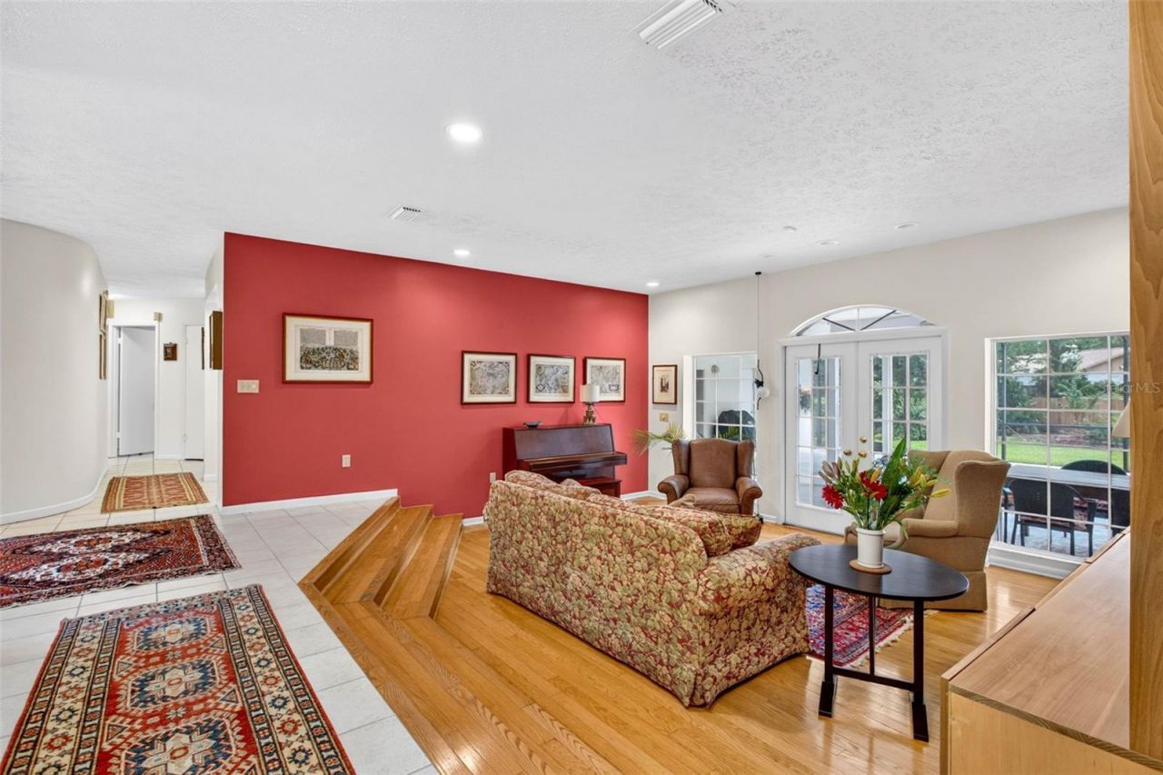 513 Garrard Drive, Temple Terrace, FL 33617 Photo