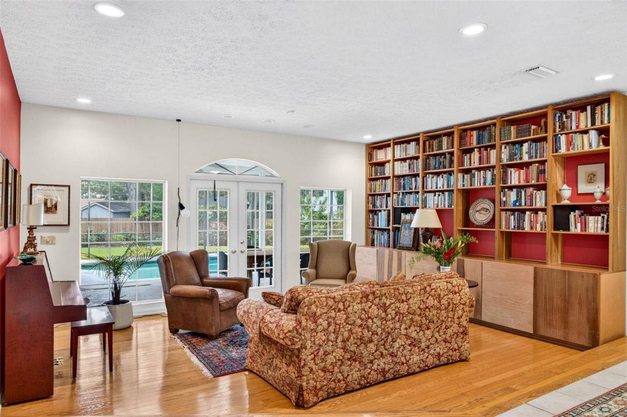 513 Garrard Drive, Temple Terrace, FL 33617 Photo
