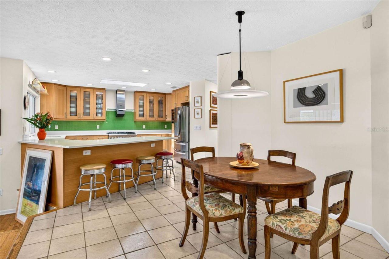513 Garrard Drive, Temple Terrace, FL 33617 Photo