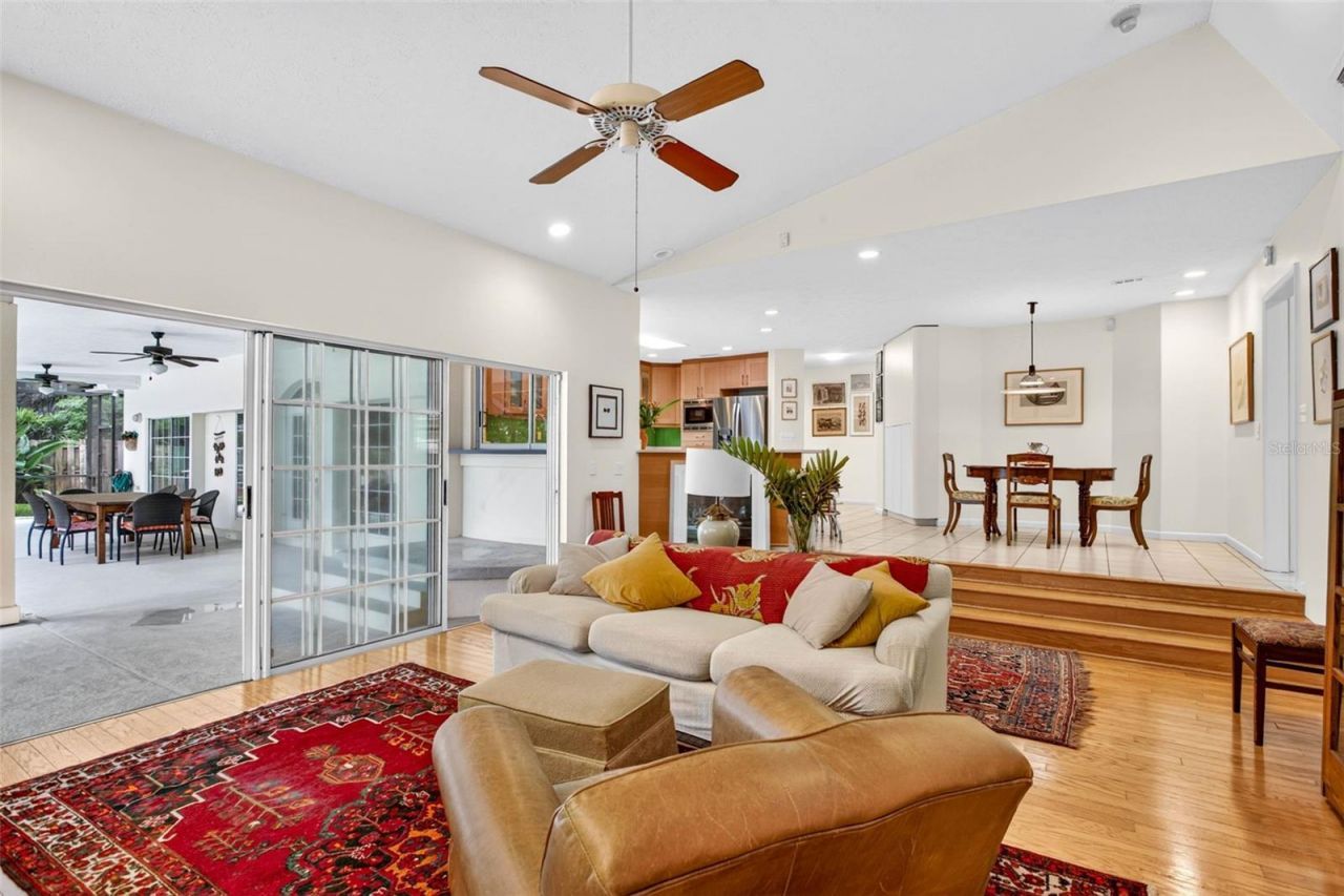 513 Garrard Drive, Temple Terrace, FL 33617 Photo