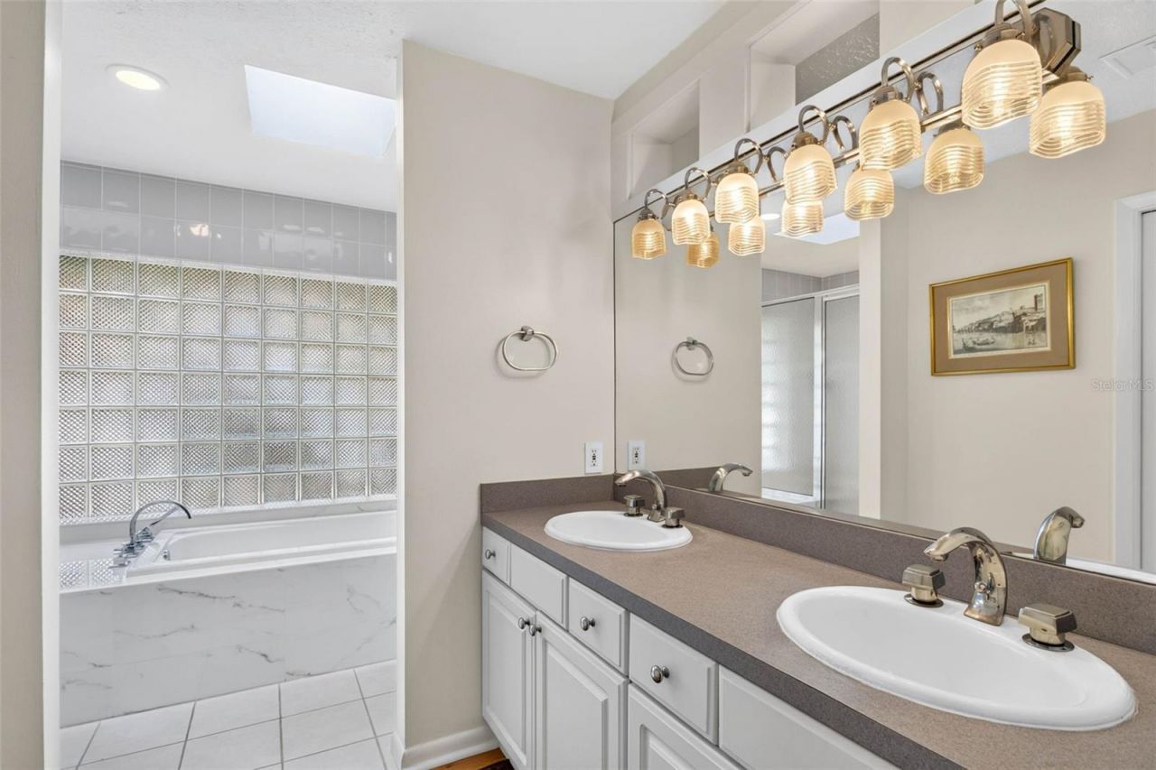 513 Garrard Drive, Temple Terrace, FL 33617 Photo
