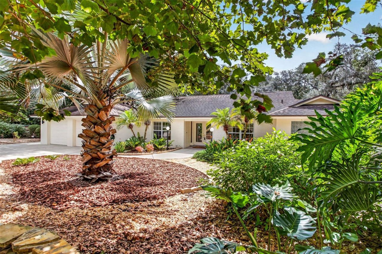 513 Garrard Drive, Temple Terrace, FL 33617 Photo