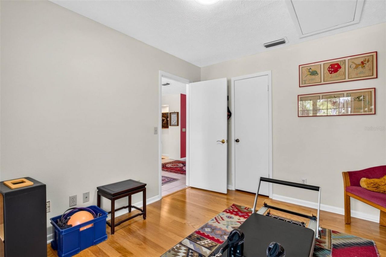 513 Garrard Drive, Temple Terrace, FL 33617 Photo
